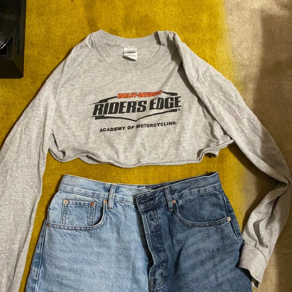 cropped Harley Davidson Long Sleeve Tee